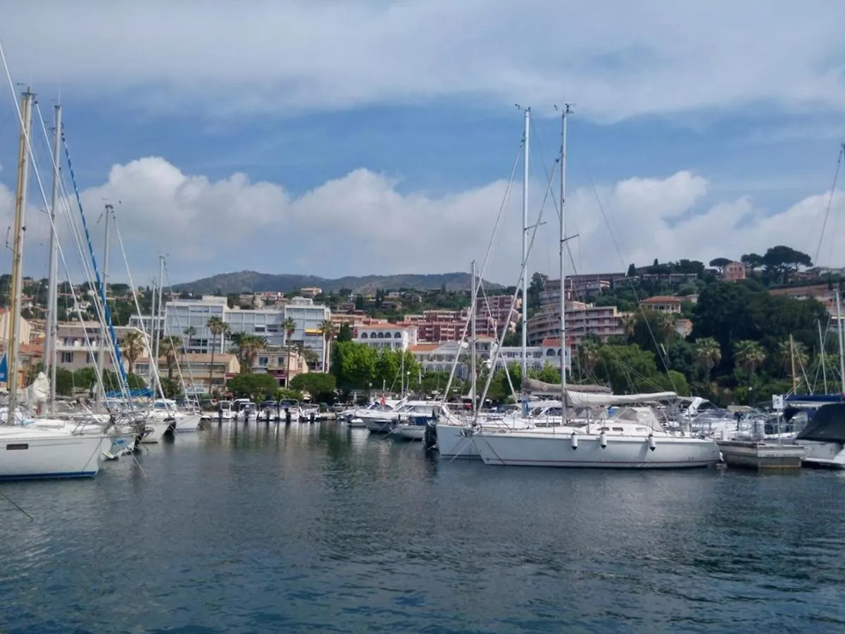 Studio Avec Coin Nuit, Parking, Proche Plage - Le Lavandou - Fr-1-251-50 Apartment France
